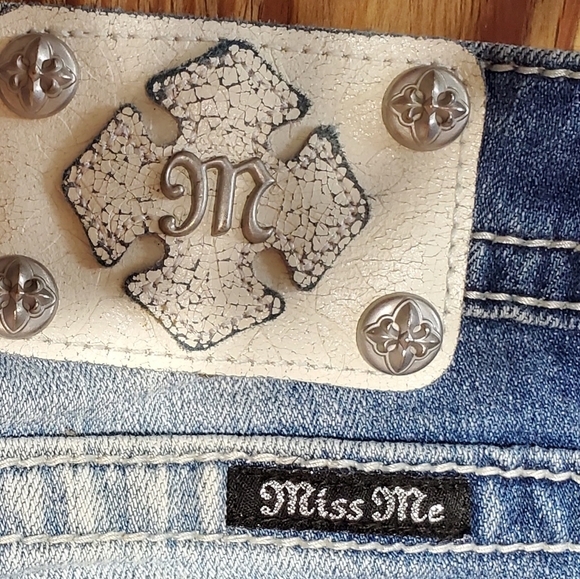 Miss Me Bluejeans 28 Straight Cut Inseam 33.5" - Picture 5 of 7